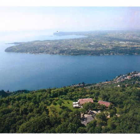 La Fiocchina - Magic Place - Apartments & Studios In Garda Lake - Countryside Farmhouse, Inside The Middle Of The Lake Сало Экстерьер фото