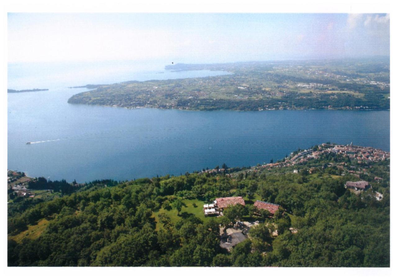 La Fiocchina - Magic Place - Apartments & Studios In Garda Lake - Countryside Farmhouse, Inside The Middle Of The Lake Сало Экстерьер фото