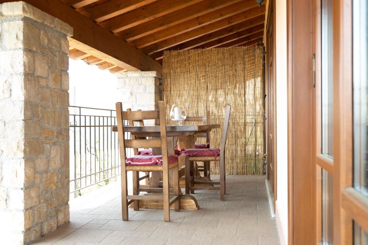 La Fiocchina - Magic Place - Apartments & Studios In Garda Lake - Countryside Farmhouse, Inside The Middle Of The Lake Сало Экстерьер фото