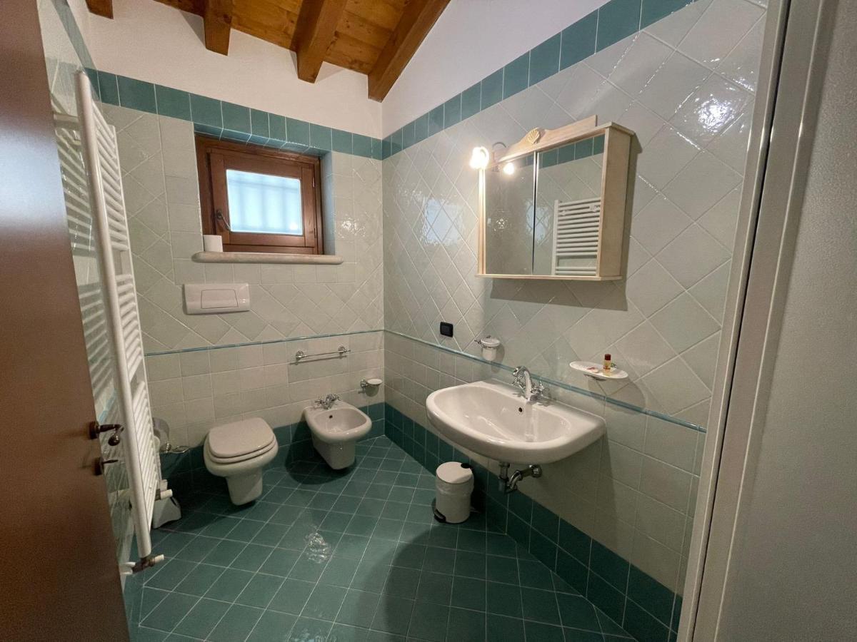 La Fiocchina - Magic Place - Apartments & Studios In Garda Lake - Countryside Farmhouse, Inside The Middle Of The Lake Сало Экстерьер фото