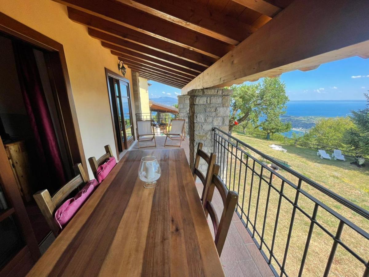 La Fiocchina - Magic Place - Apartments & Studios In Garda Lake - Countryside Farmhouse, Inside The Middle Of The Lake Сало Экстерьер фото